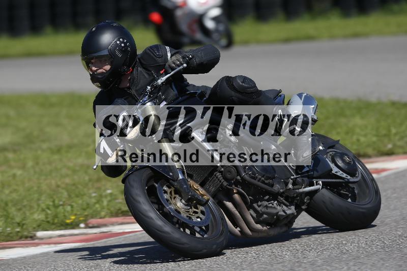 /Archiv-2024/29 12.06.2024 MOTO.CH Track Day ADR/Gruppe gelb/19